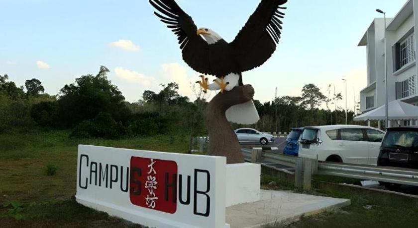 Place2Stay @ Campus Hub Kuching Exterior photo